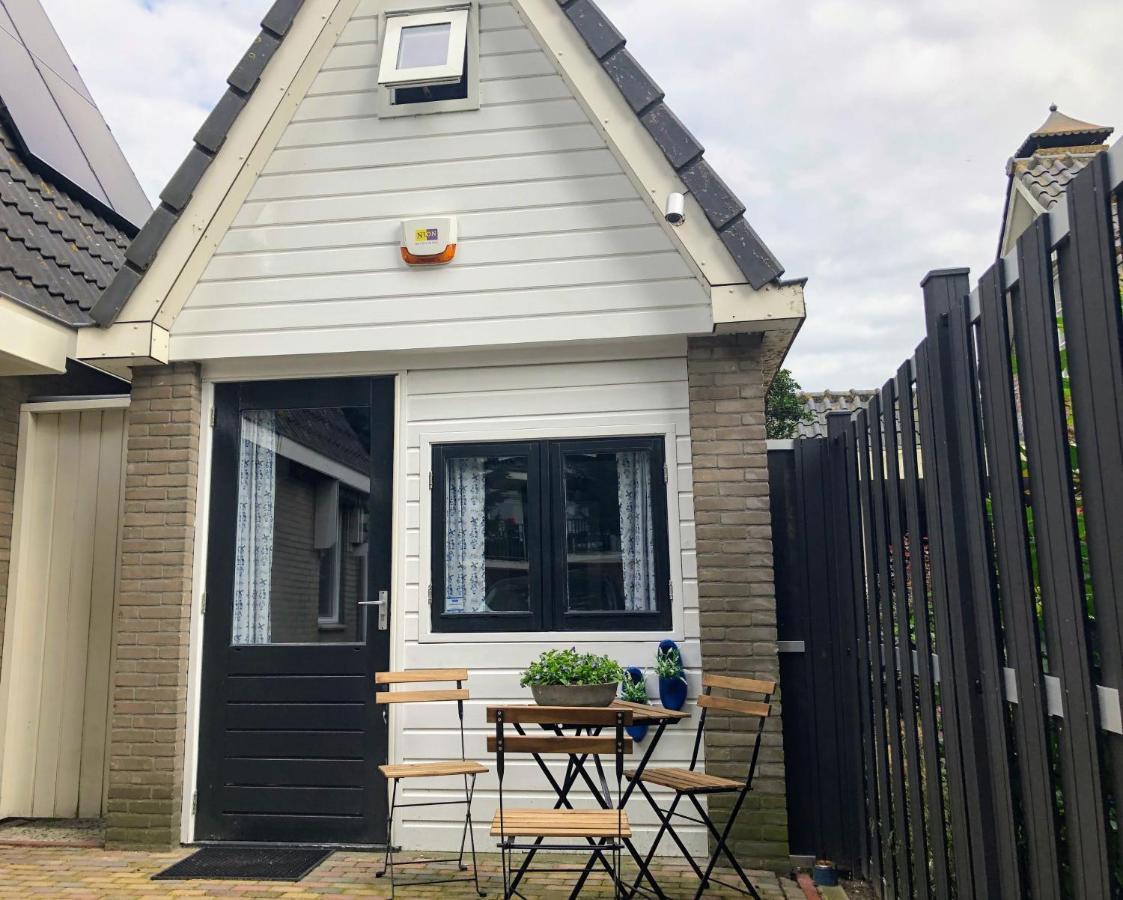 Little House In Amsterdam Bed & Breakfast ภายนอก รูปภาพ