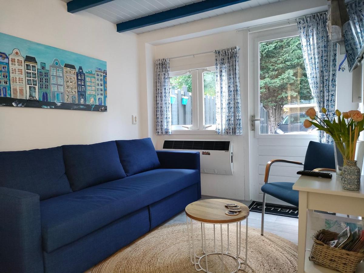 Little House In Amsterdam Bed & Breakfast ภายนอก รูปภาพ