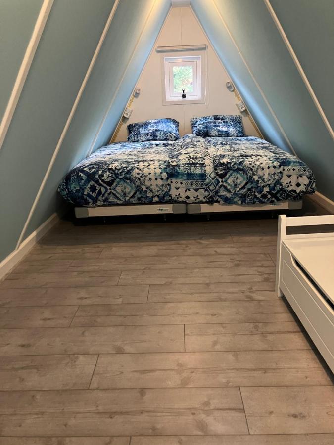 Little House In Amsterdam Bed & Breakfast ภายนอก รูปภาพ