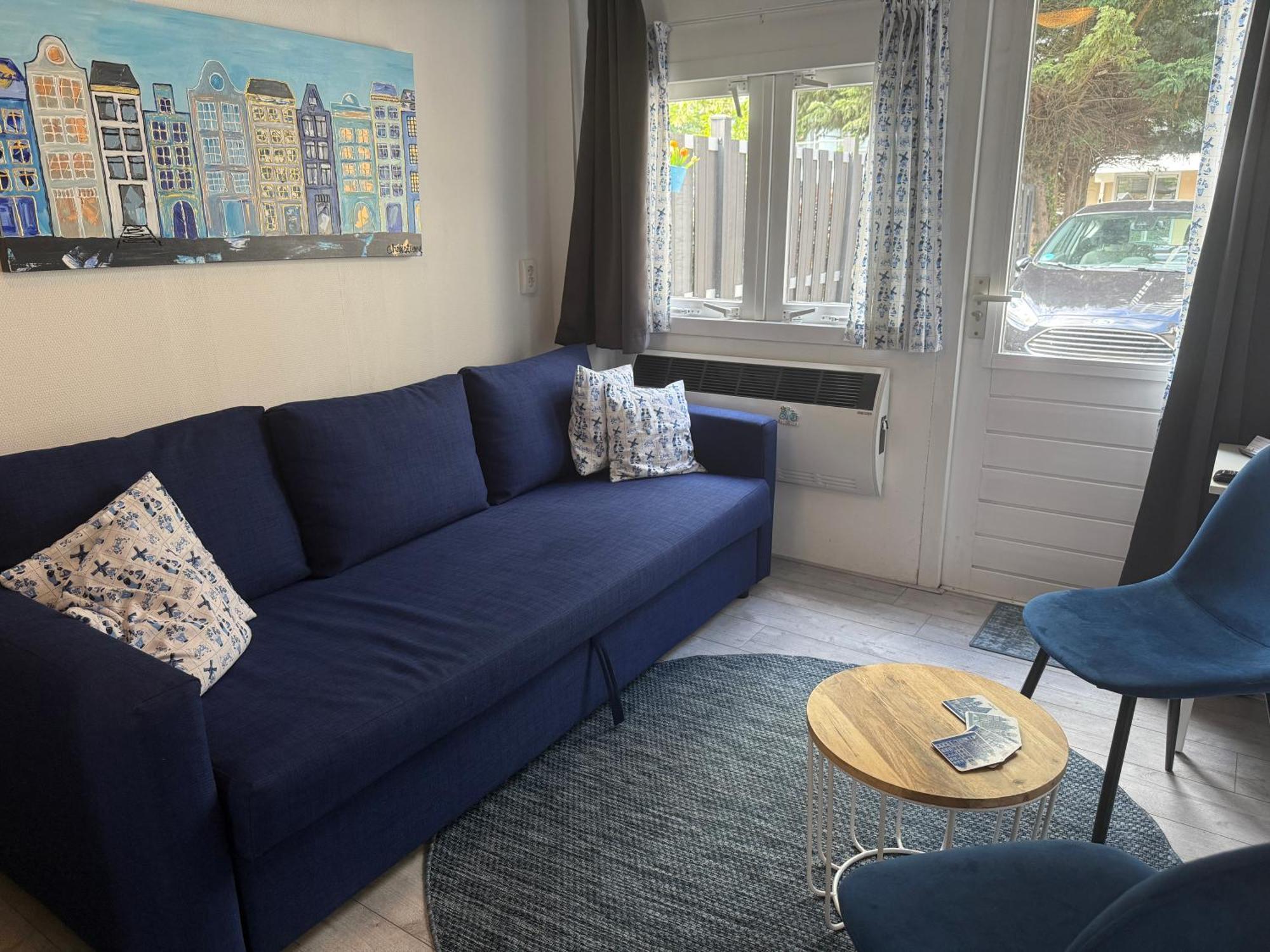 Little House In Amsterdam Bed & Breakfast ภายนอก รูปภาพ